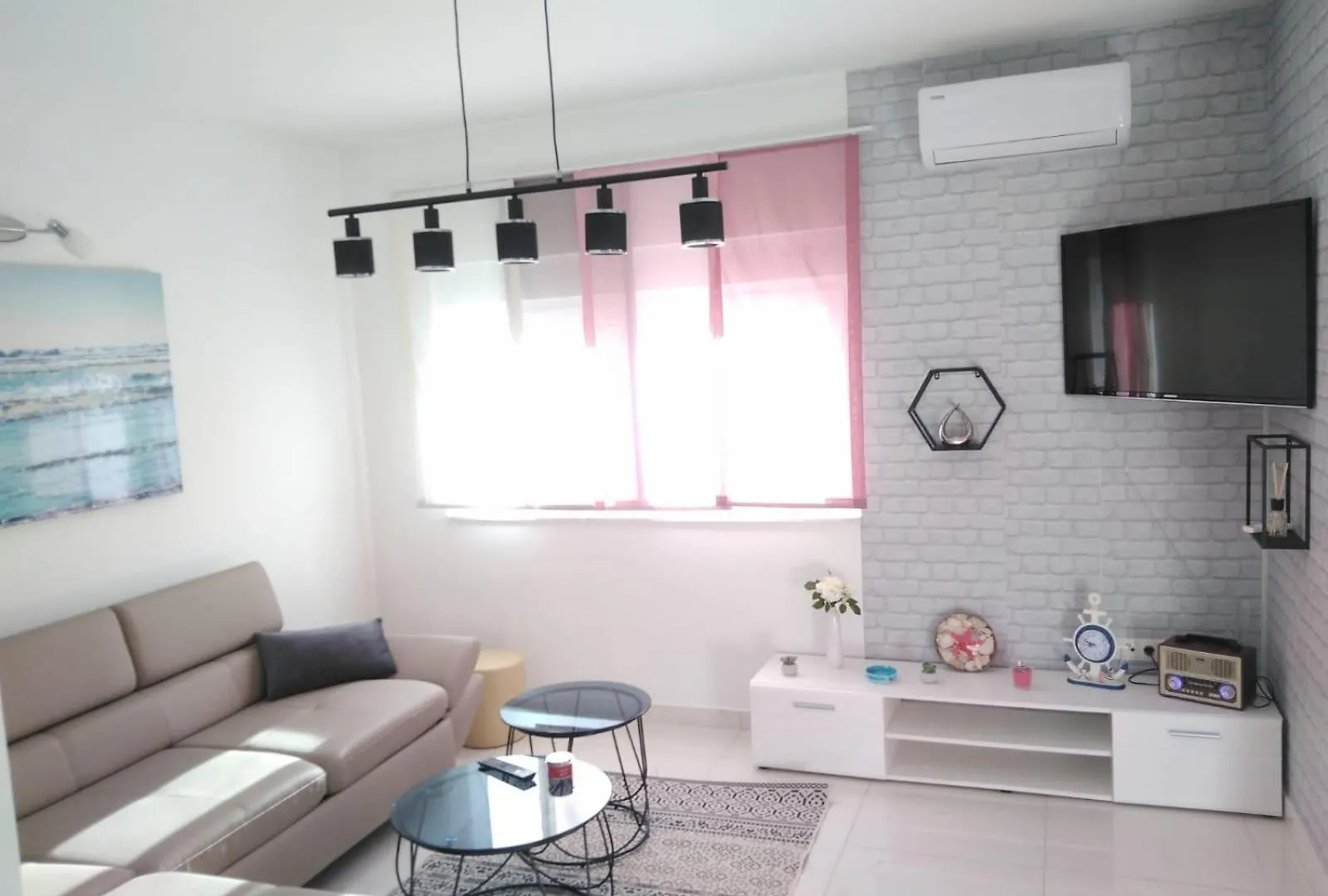 Apartment Apartman Noa Vir Croatia
